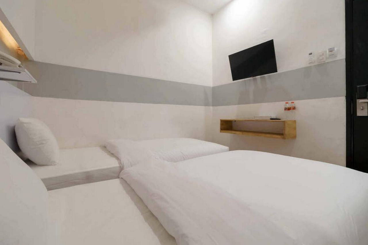 Jotel Guest House RedPartner Pulauberayan Exterior foto