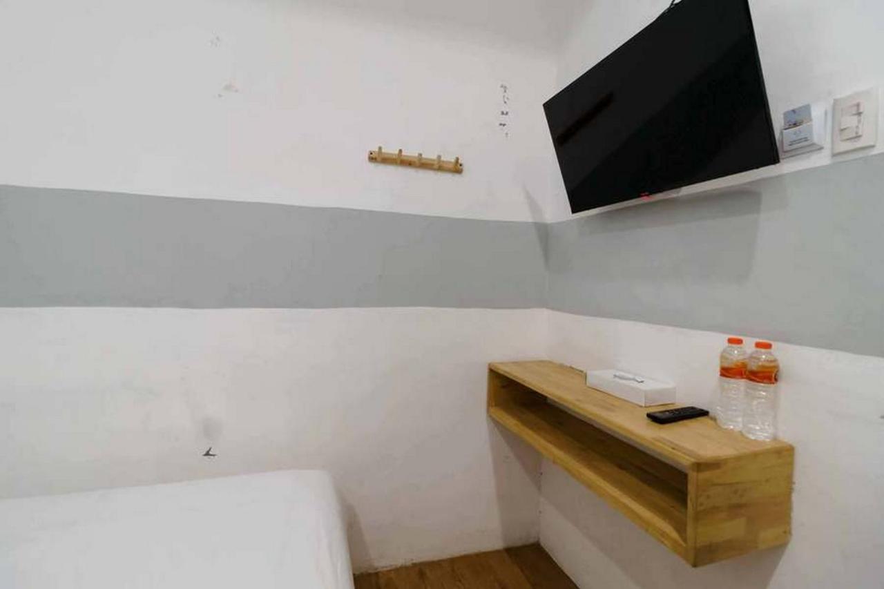 Jotel Guest House RedPartner Pulauberayan Exterior foto