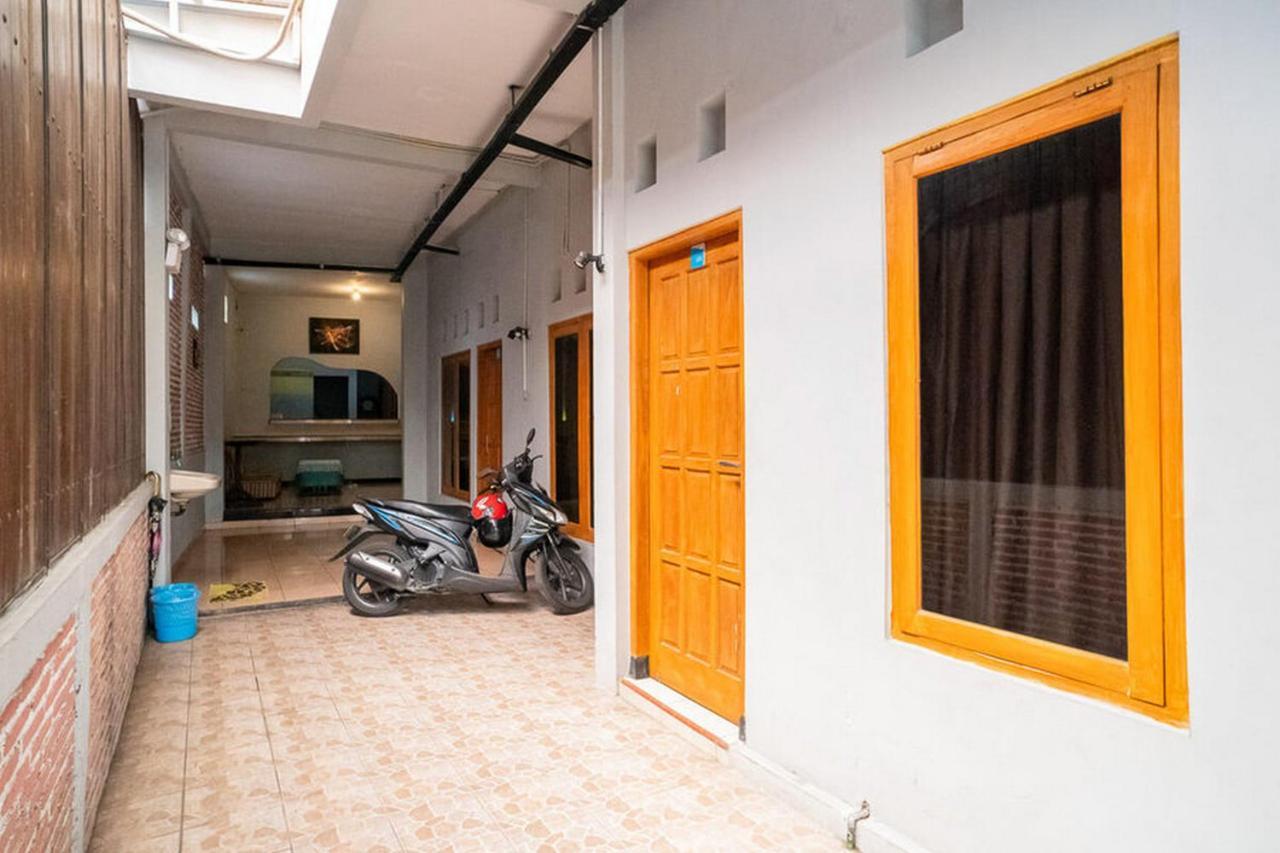 Jotel Guest House RedPartner Pulauberayan Exterior foto